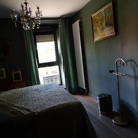 Bois De Chenes House Bed & Breakfast ฟาลส์บวร์ก ภายนอก รูปภาพ