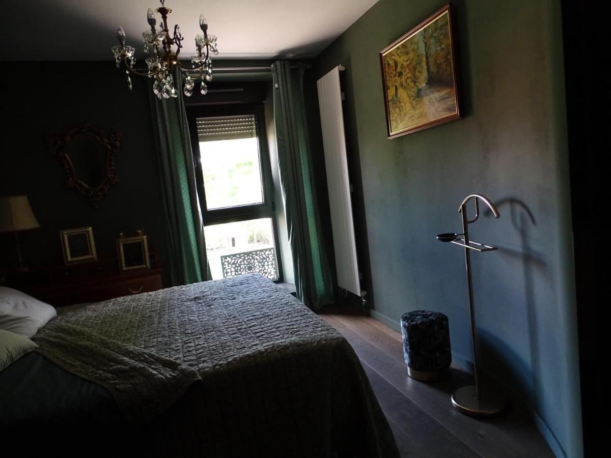 Bois De Chenes House Bed & Breakfast ฟาลส์บวร์ก ภายนอก รูปภาพ