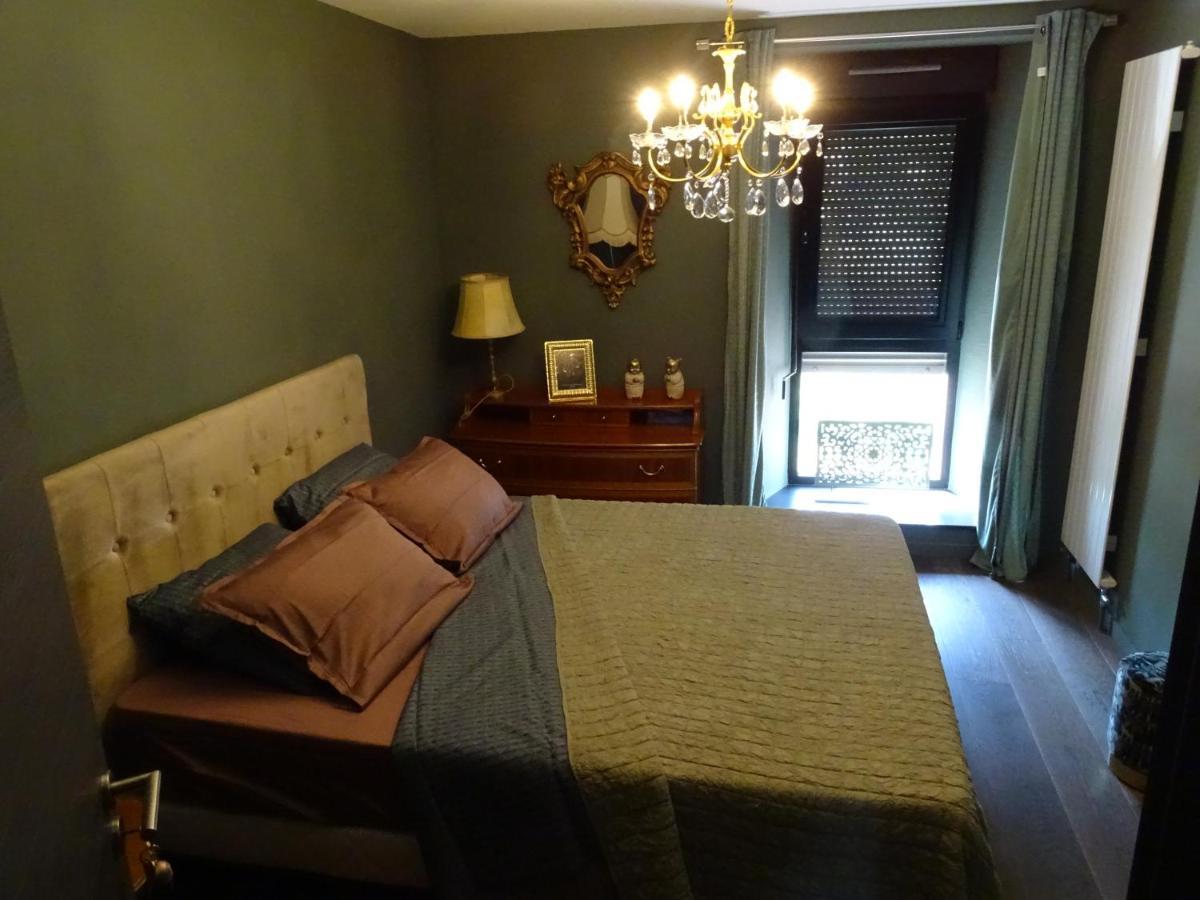 Bois De Chenes House Bed & Breakfast ฟาลส์บวร์ก ภายนอก รูปภาพ